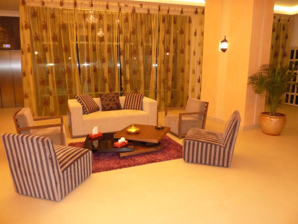 Rest Inn Hotel Suites Al Khobar Exterior photo
