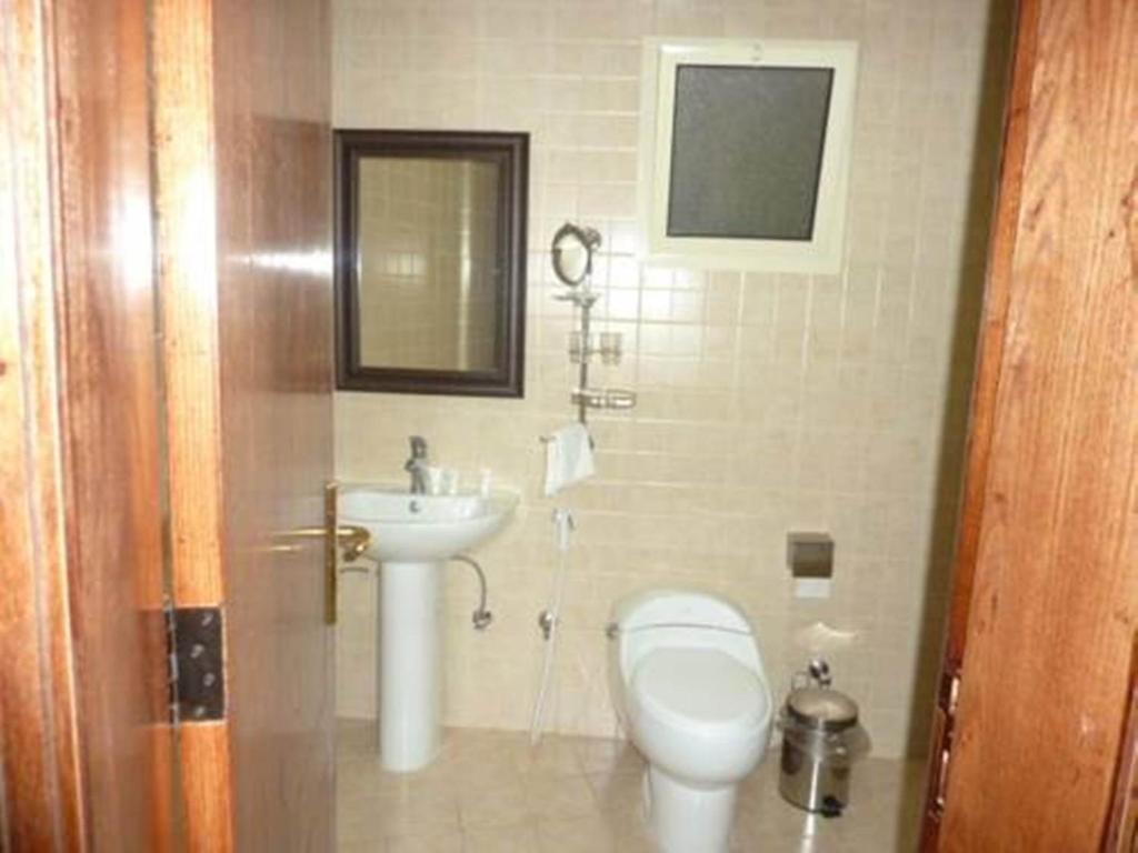 Rest Inn Hotel Suites Al Khobar Room photo